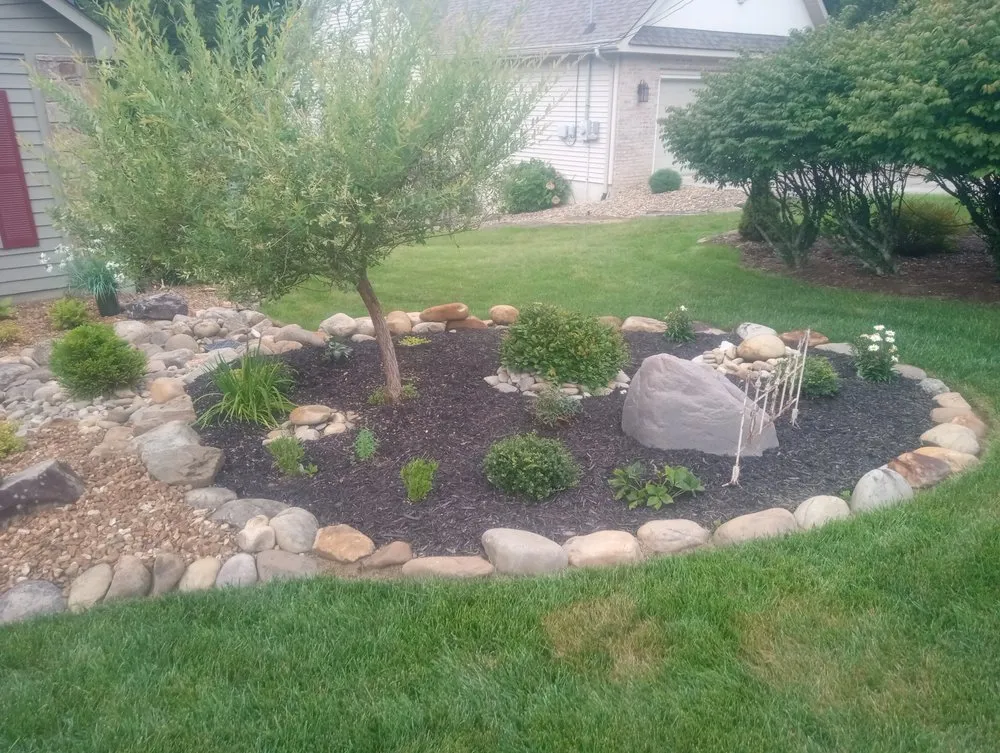 Reliable garden landscaping in Fairfield Glade, TN by Keithan's Services