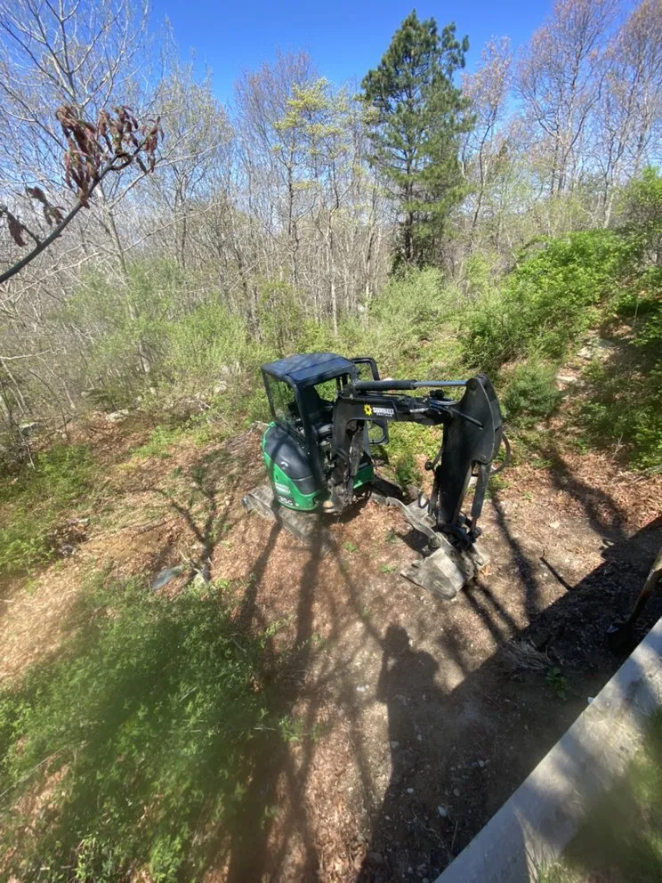 Reliable yard cleanup service for homes across Plymouth, MA - Kellaband Construction