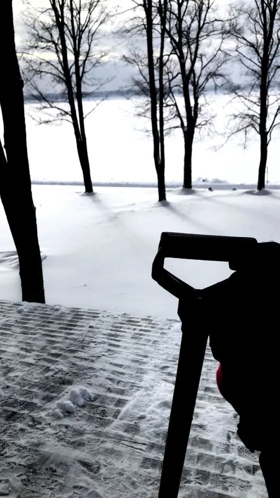 Professional residential landscaping in Harbor Springs, MI by Keller Caretaking