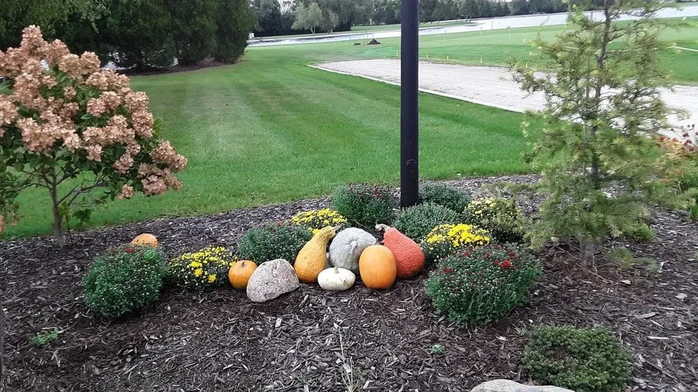 Custom lawn care service with custom design across Green Bay, WI - Kelley & Son Lawn Care