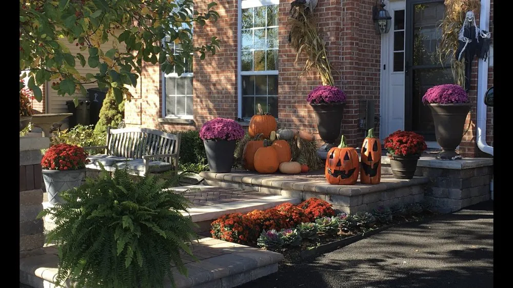 Affordable garden landscaping experts serving Libertyville, IL - Kelley Landscape & Patio