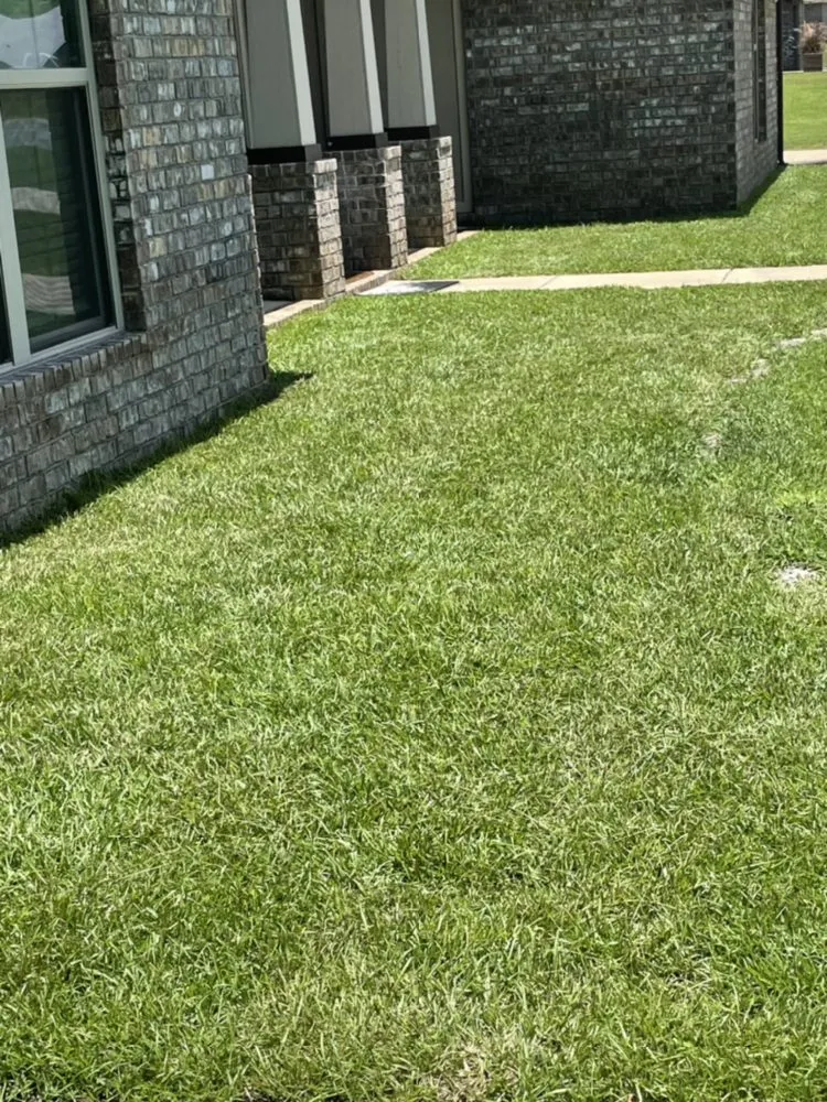 Professional yard maintenance in Jay, FL - Kelley’s Lawn Service