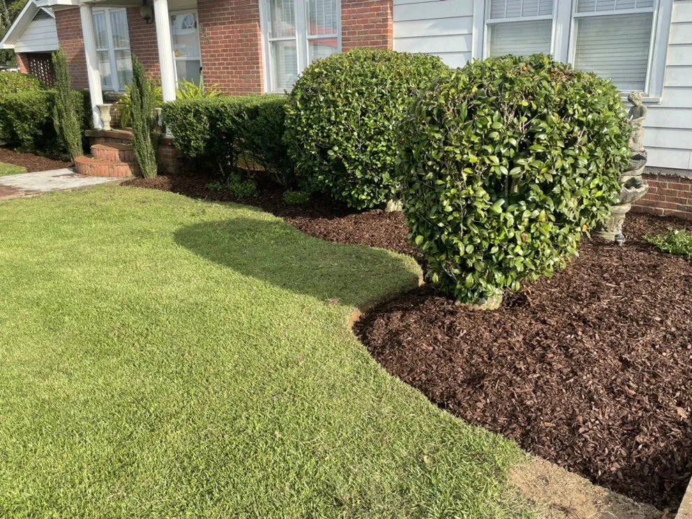 Expert landscaping services experts serving Jay, FL - Kelley’s Lawn Service