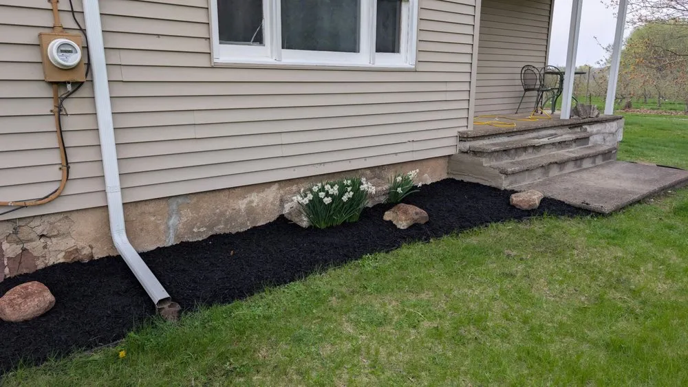 Reliable outdoor landscaping near you across Newark, NY - Kellogg's Lawn Care