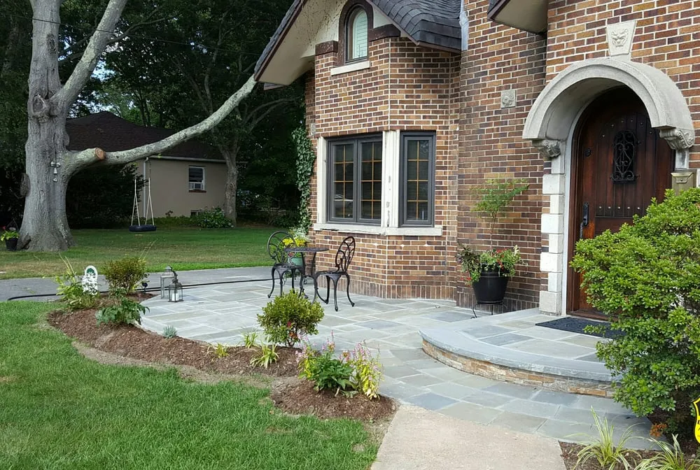 Affordable yard maintenance in Coram, NY by Kelly Brothers Landscaping