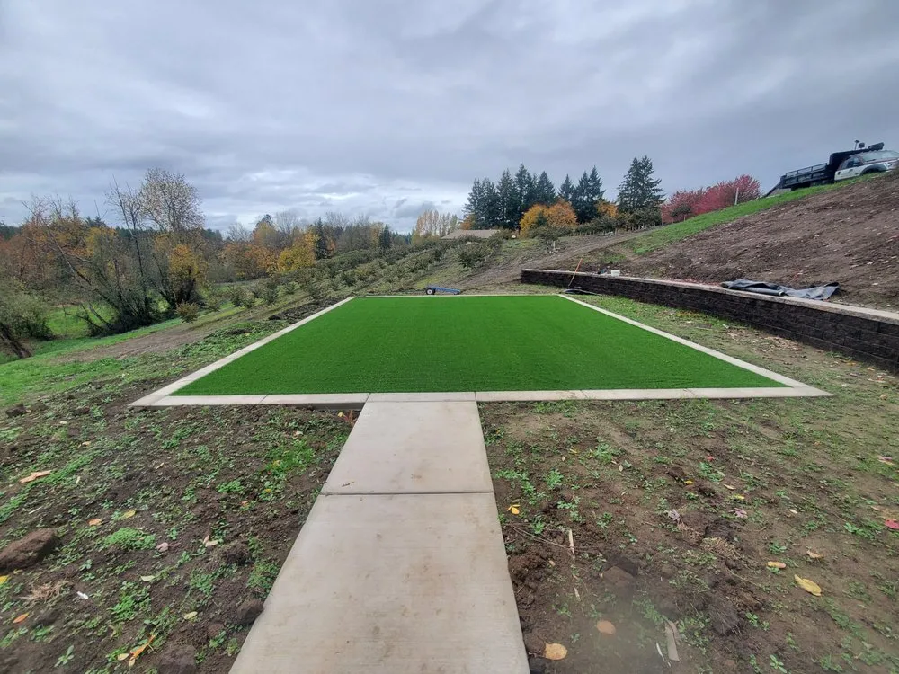 Expert yard maintenance for residential properties across Independence, OR - Kelly-Field Lawn Care & More