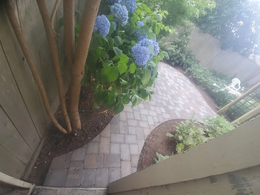 Local landscape installation in Independence, OR by Kelly-Field Lawn Care & More