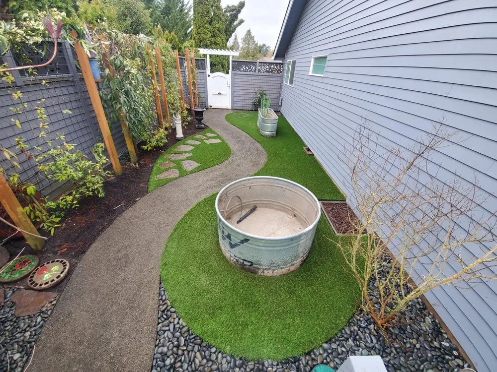 Custom lawn care service near you in Independence, OR by Kelly-Field Lawn Care & More