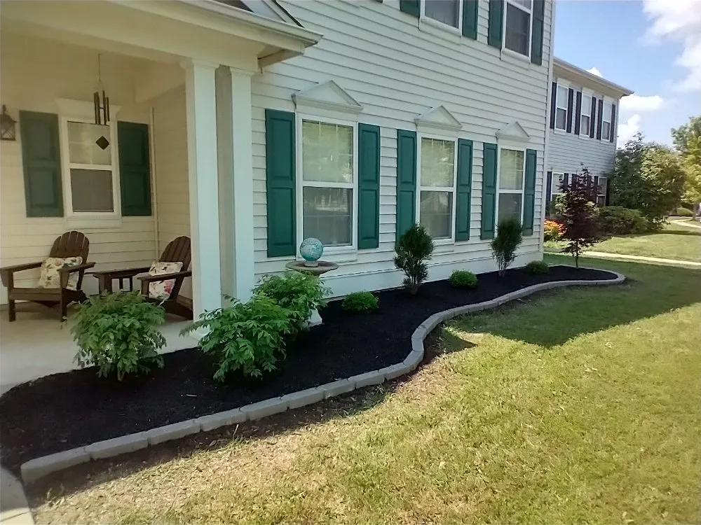 Local residential landscaping for homes across Florissant, MO - Kelly Green Landscaping