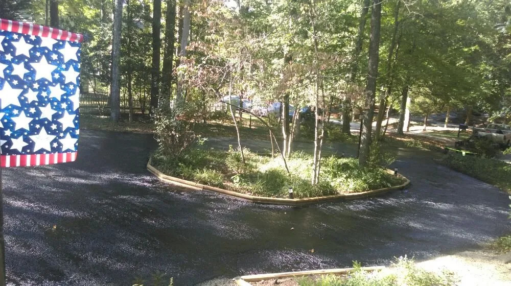 Affordable garden landscaping in North Chesterfield, VA - Kelly Green Landscaping