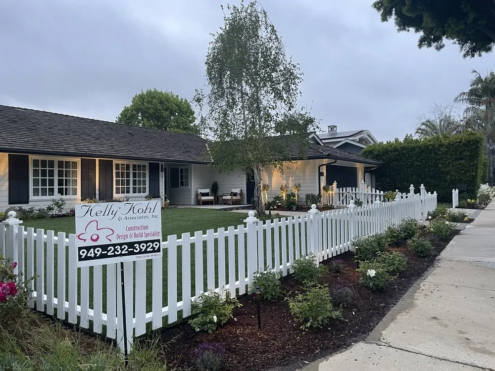 Expert lawn care service in Corona Del Mar, CA - Kelly Kohl Construction
