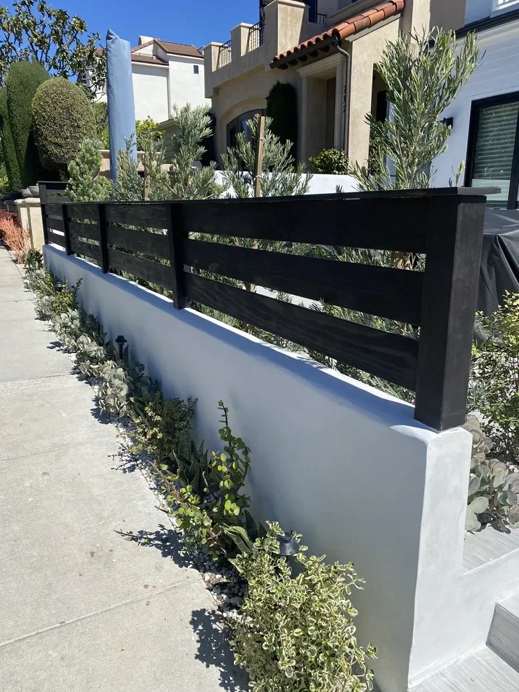 Custom lawn care service in Corona Del Mar, CA - Kelly Kohl Construction