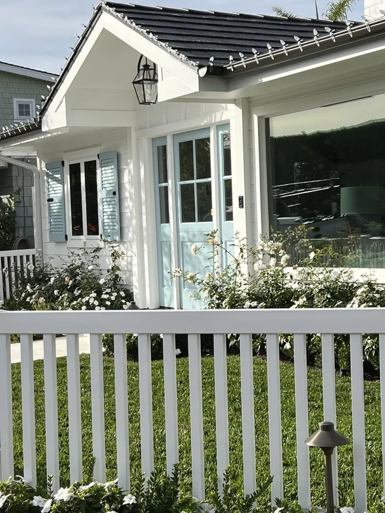 Professional landscape installation for homes across Corona Del Mar, CA - Kelly Kohl Construction