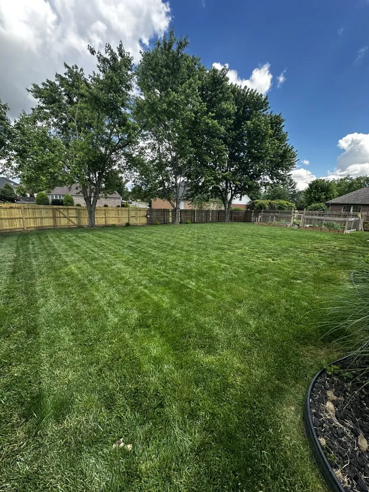 Trusted outdoor landscaping in Evansville, IN - Kellygreen Lawn Maintenance