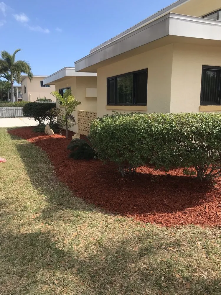 Top-rated residential landscaping for residential properties across Cocoa Beach, FL - Kelly's Lawns