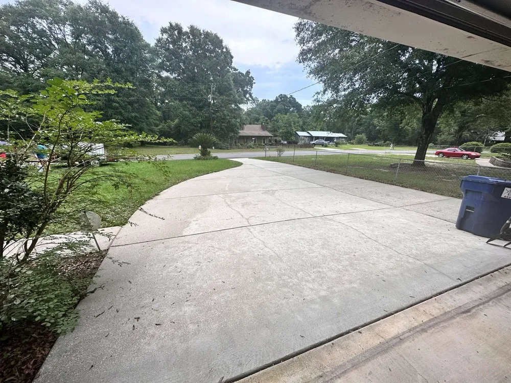Reliable residential landscaping with custom design across Saraland, AL - Kelly’s Pressure Washing