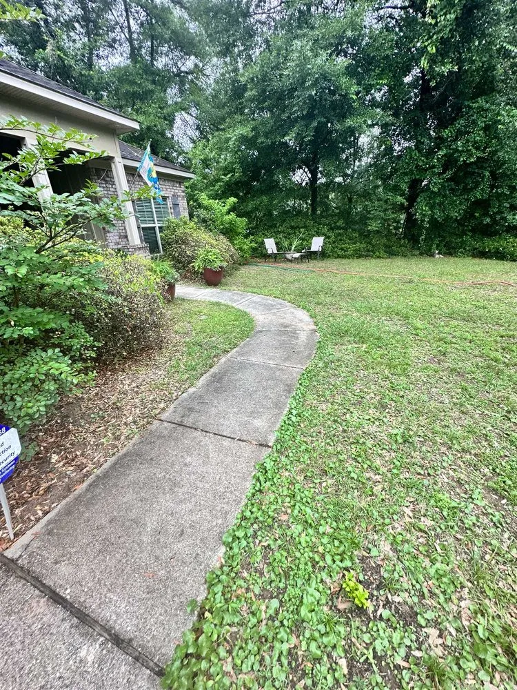 Local lawn care service for residential properties across Saraland, AL - Kelly’s Pressure Washing