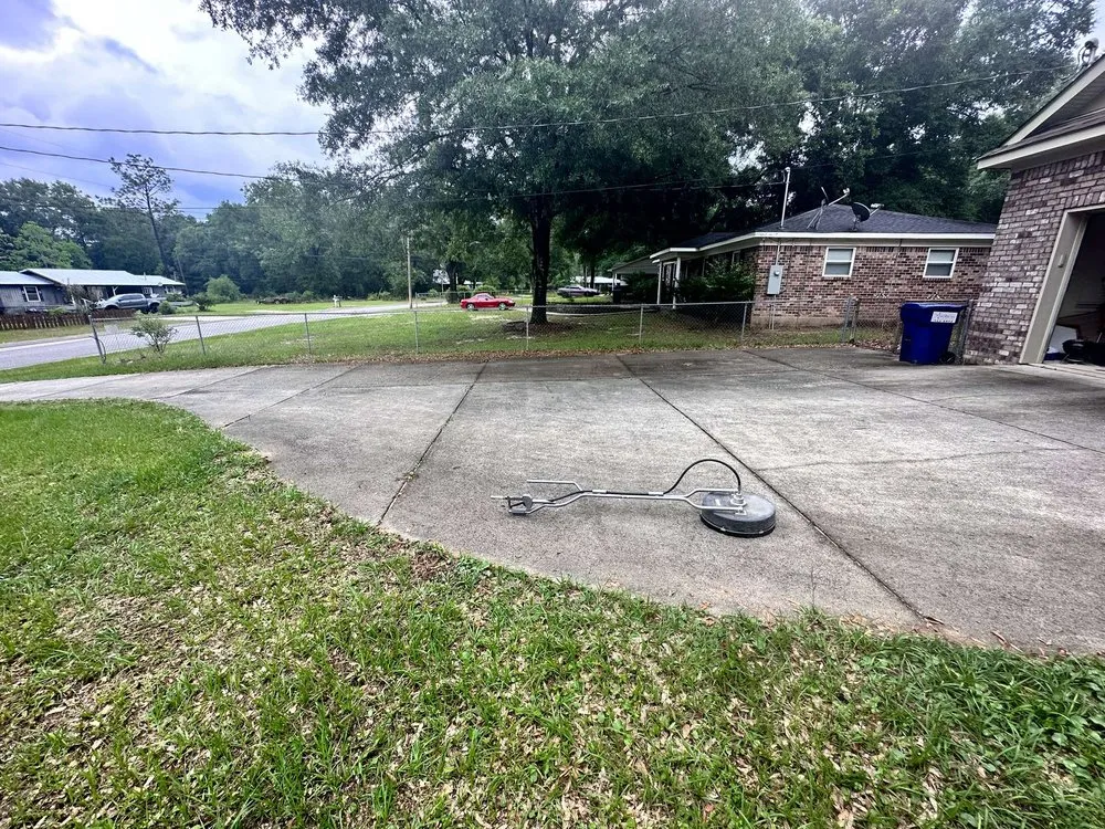 Trusted lawn mowing service for outdoor upgrades across Saraland, AL - Kelly’s Pressure Washing