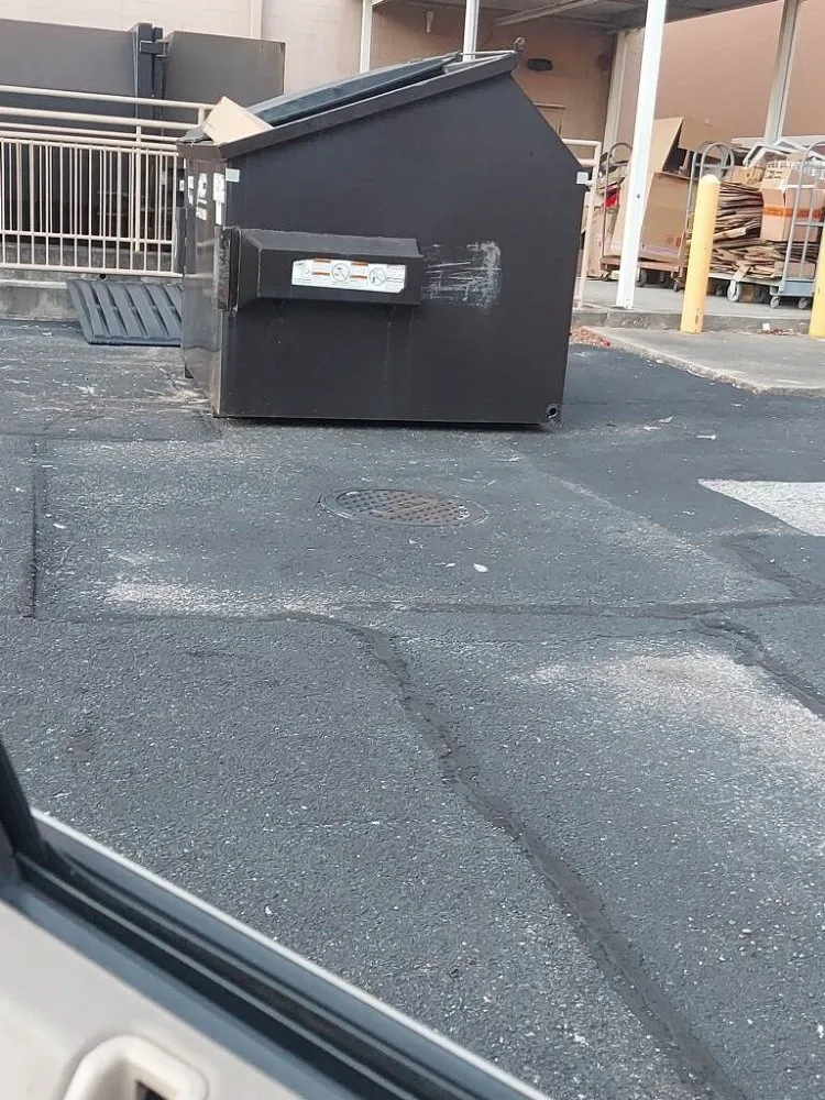 Custom lawn mowing service in Valley, AL - Kelo Farm Hauling