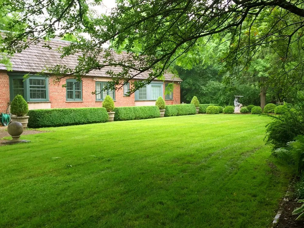 Expert garden landscaping in Chicago, IL - Kemora Landscapes