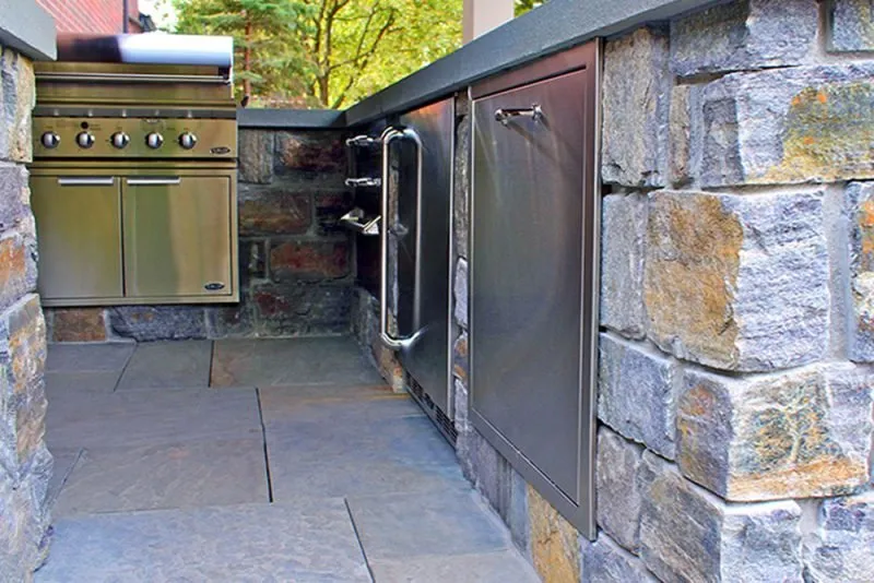 Reliable landscape installation for outdoor upgrades across Chicago, IL - Kemora Landscapes