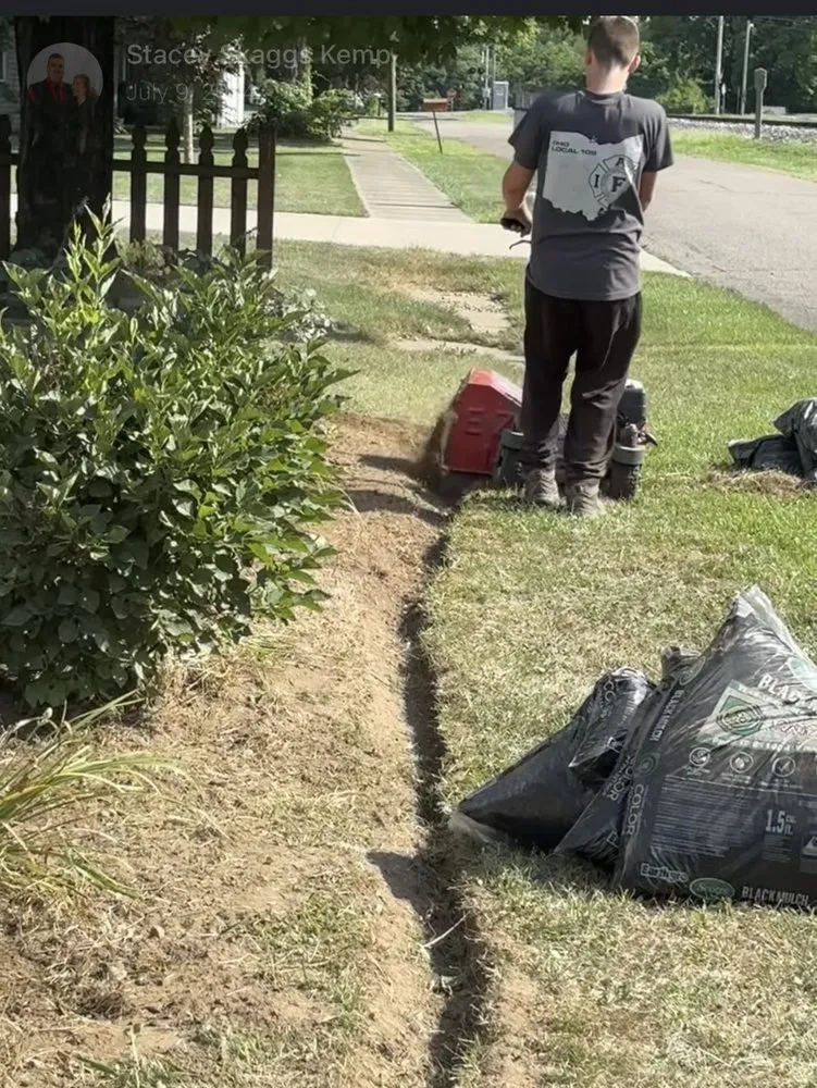 Top-rated lawn care service with custom design across Newark, OH - Kemps Lawn Care