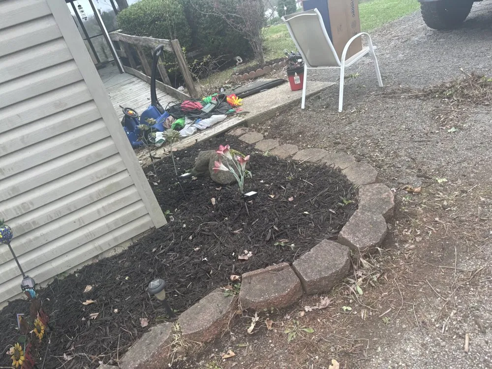 Local lawn mowing service for homes in Newark, OH by Kemps Lawn Care