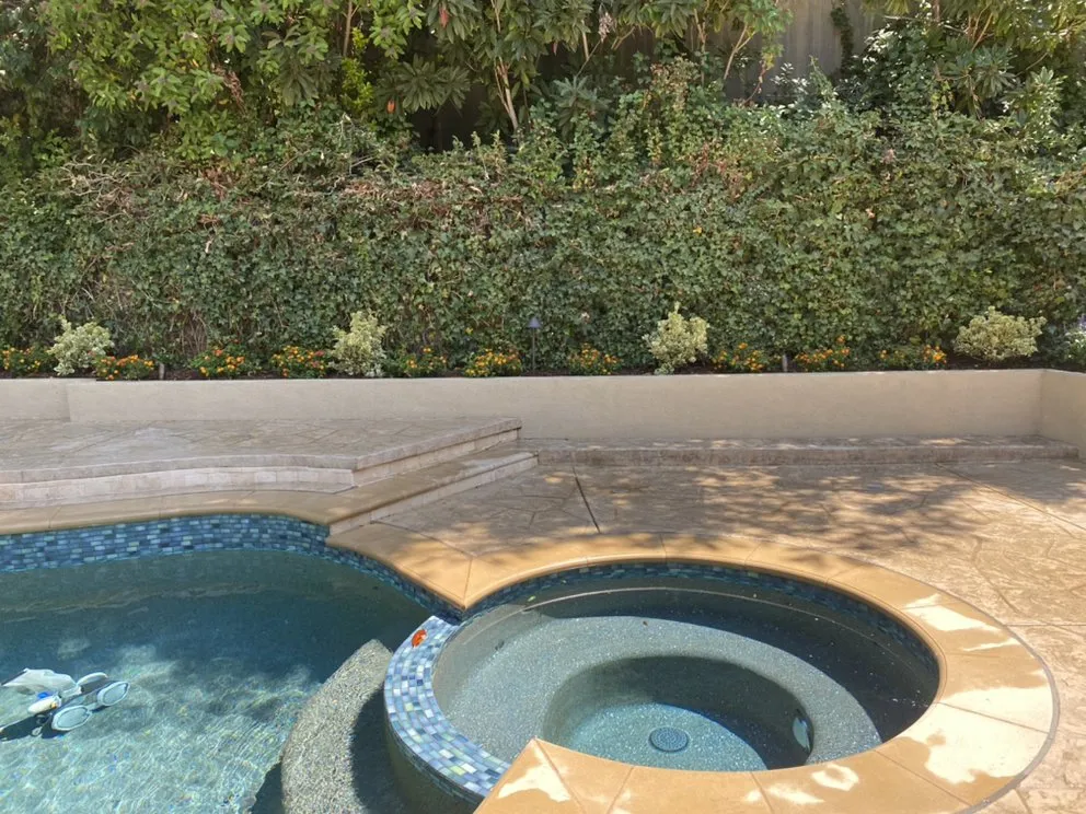Top-rated lawn mowing service experts serving Porter Ranch, CA - Ken Green Landscaping