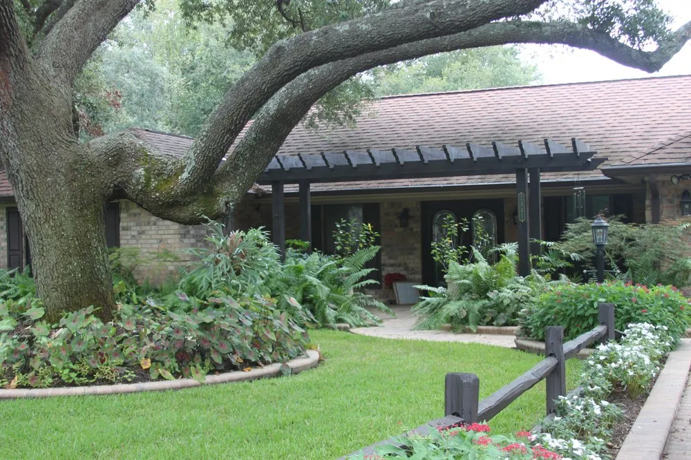 Reliable residential landscaping in Gulf Breeze, FL - Ken Griffin Landscape Contractors