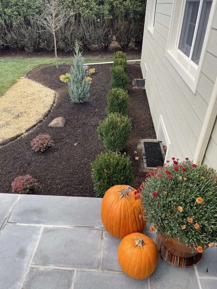 Professional lawn care service for residential properties in Midland Park, NJ by Ken Steenstra Landscaping