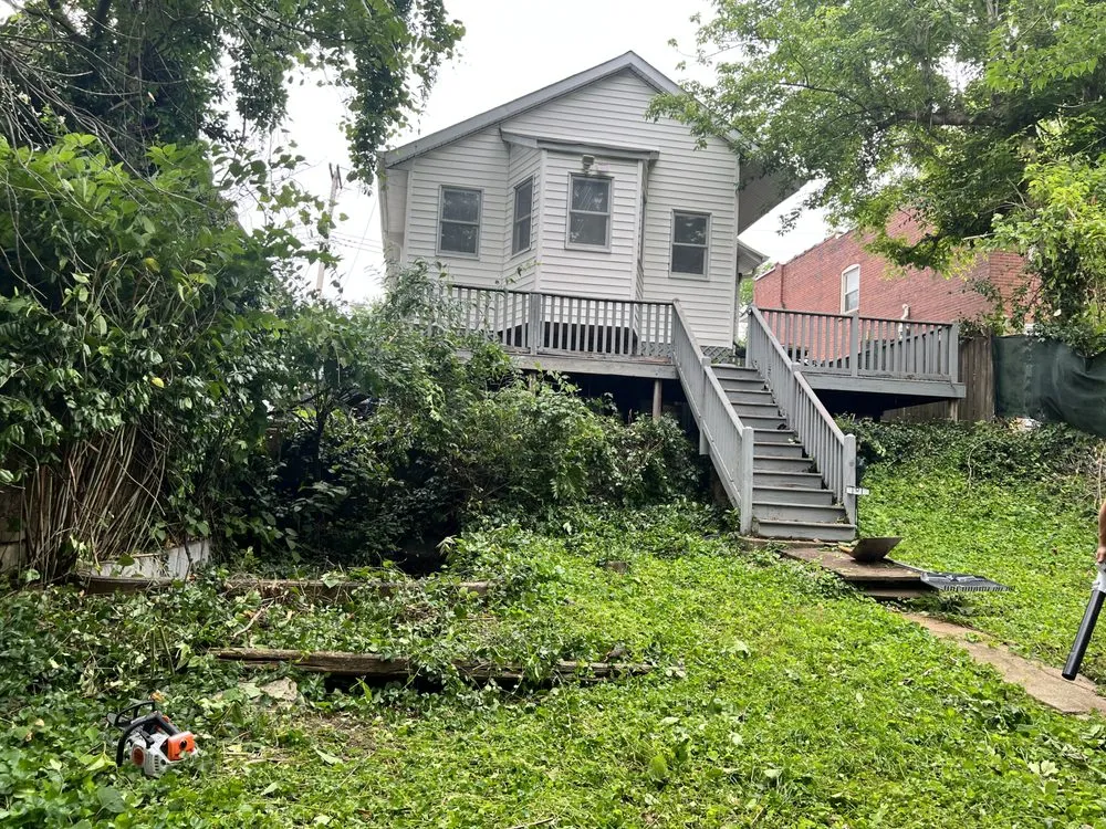 Custom lawn care service experts serving Perryville, MO - KenBows Lawn Care & Tree Service