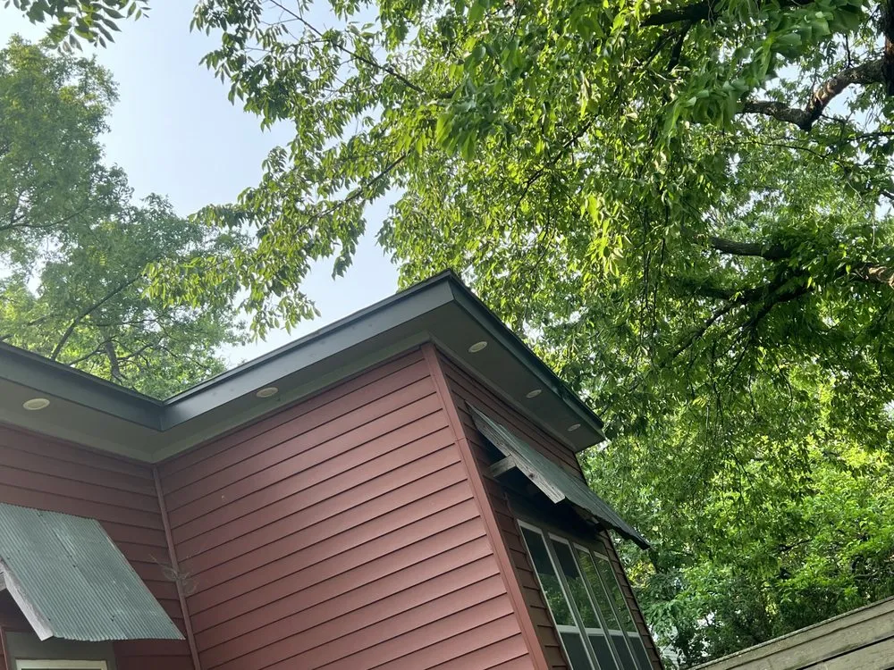 Top-rated lawn mowing service in Perryville, MO - KenBows Lawn Care & Tree Service