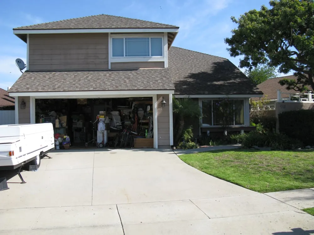 Reliable yard cleanup service in Simi Valley, CA - Kenco Landscape