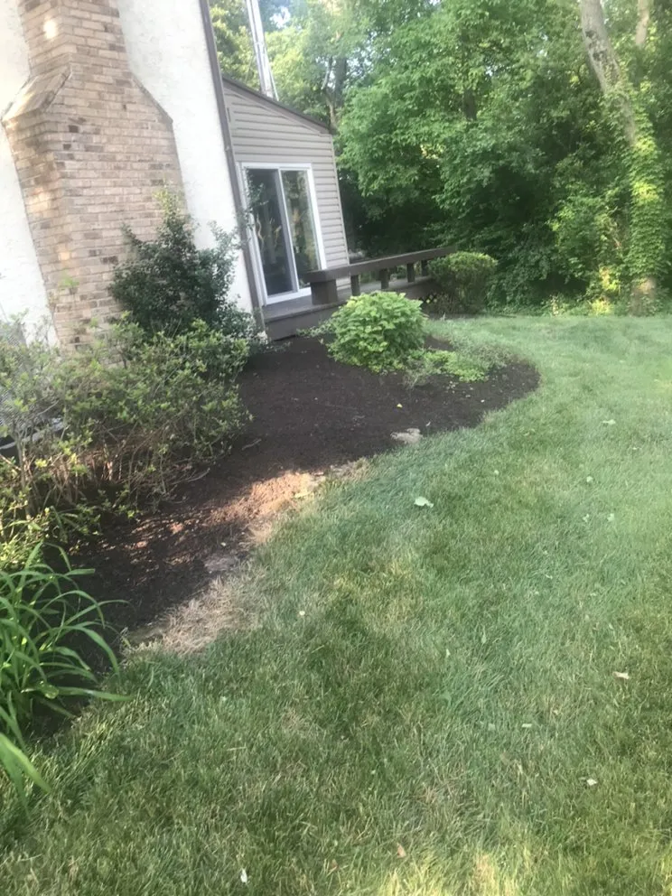 Expert lawn care service in Newtown, PA by Kenderdine’s Landscaping