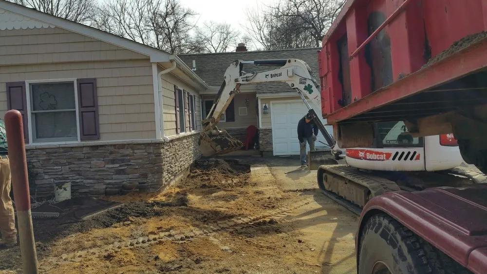 Affordable garden landscaping for year-round maintenance across Yaphank, NY - Kennedy Contracting