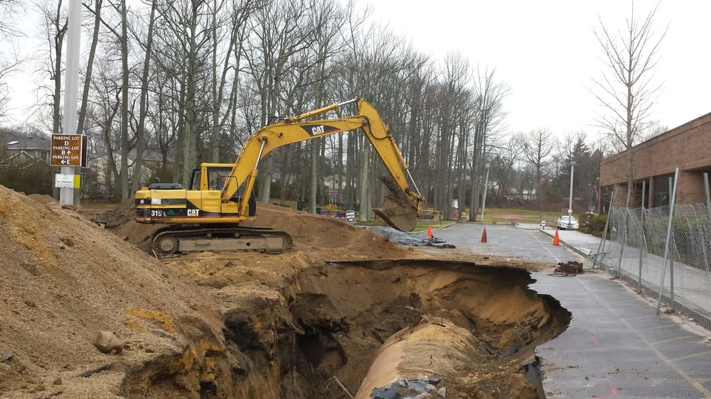 Professional yard cleanup service for beautiful yards in Yaphank, NY by Kennedy Contracting