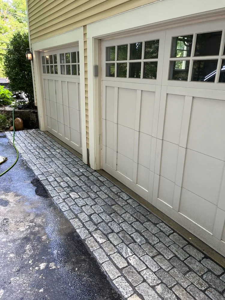 Professional lawn care service in Tewksbury, MA - Kennedy Landscaping