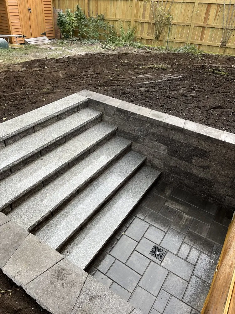 Top-rated lawn mowing service in Tewksbury, MA - Kennedy Landscaping