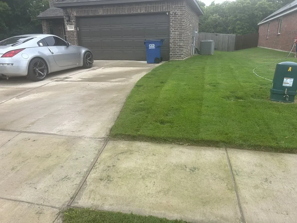 Top-rated landscaping services for beautiful yards in Princeton, TX by Kennedys Lawn Service