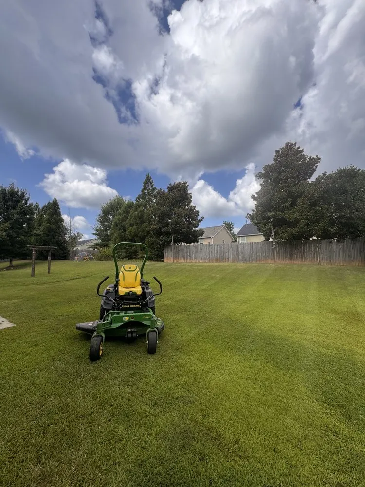 Trusted garden landscaping for outdoor upgrades in Newnan, GA by Kennedy’s Pristine Landscaping Services