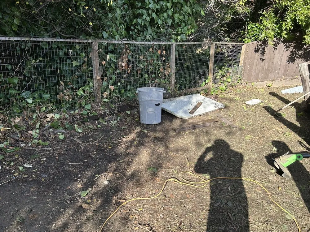 Custom yard cleanup service experts serving Richmond, CA - Kenni’s Lawn Care And Junk Removal