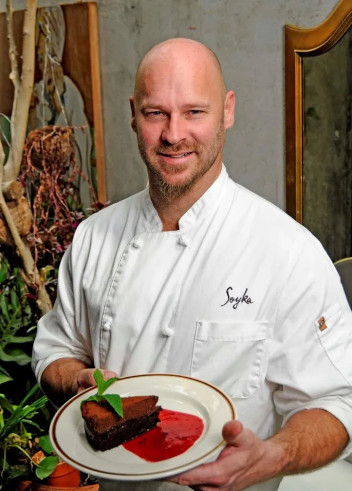 Affordable landscaping services experts serving Richmond, CA - Kenni’s Lawn Care And Junk Removal