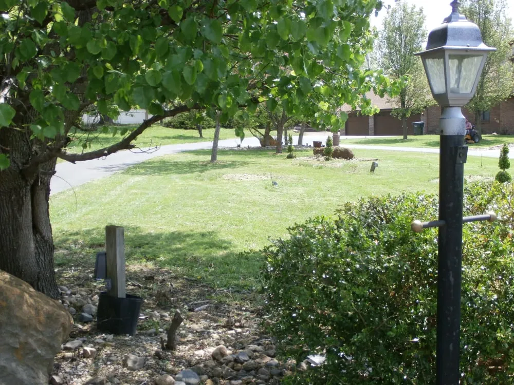 Trusted outdoor landscaping experts serving Decatur, IL - Kenny Williams Lawn Services