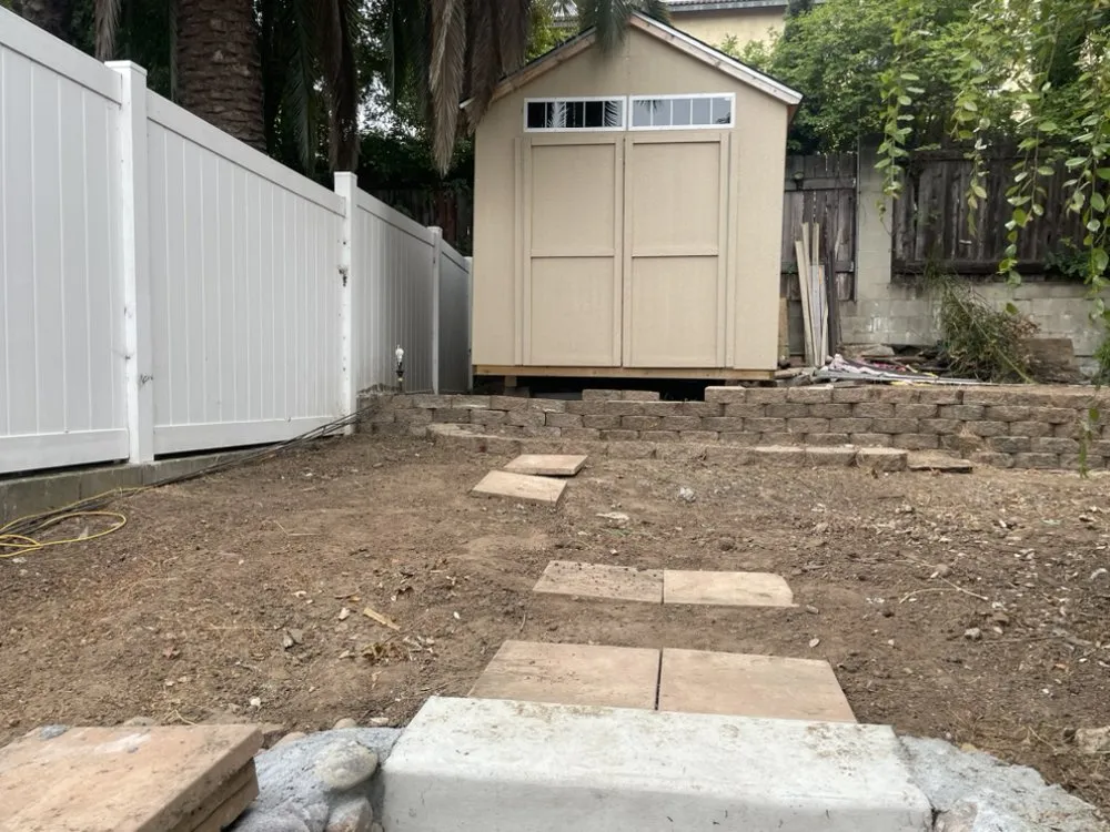 Local yard cleanup service in San Diego, CA by Kennys Handy