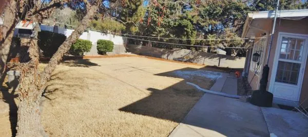 Kennys Landscaping Logo