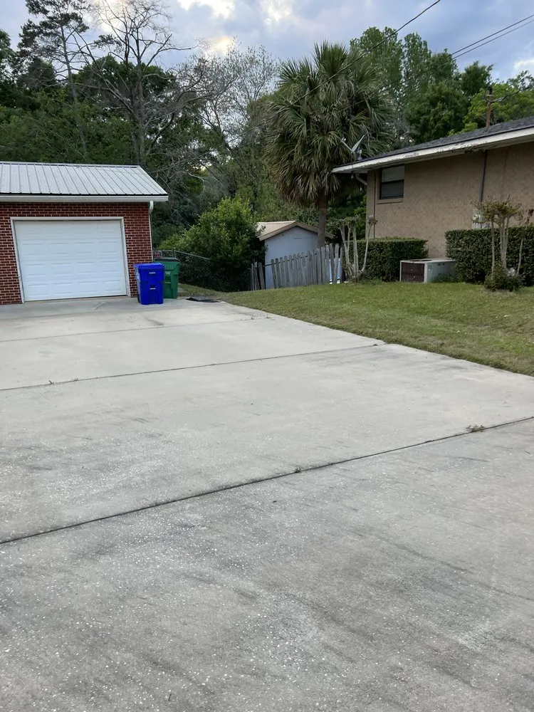 Expert outdoor landscaping experts serving Troy, AL - Kenny’s Lawn Care