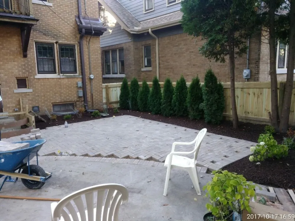 Top-rated residential landscaping in Menomonee Falls, WI - Ken's 4 Season Group