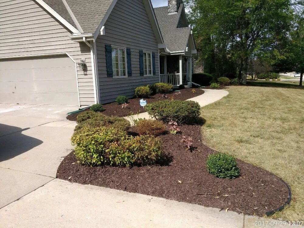 Trusted garden landscaping in Menomonee Falls, WI by Ken's 4 Season Group