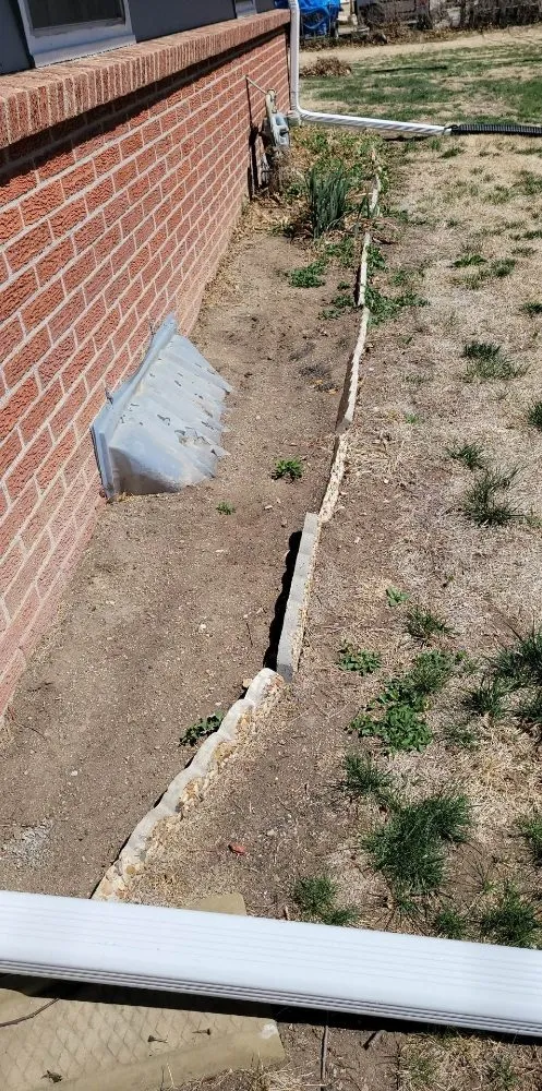 Expert yard maintenance with custom design in Beatrice, NE by Ken's disposal service