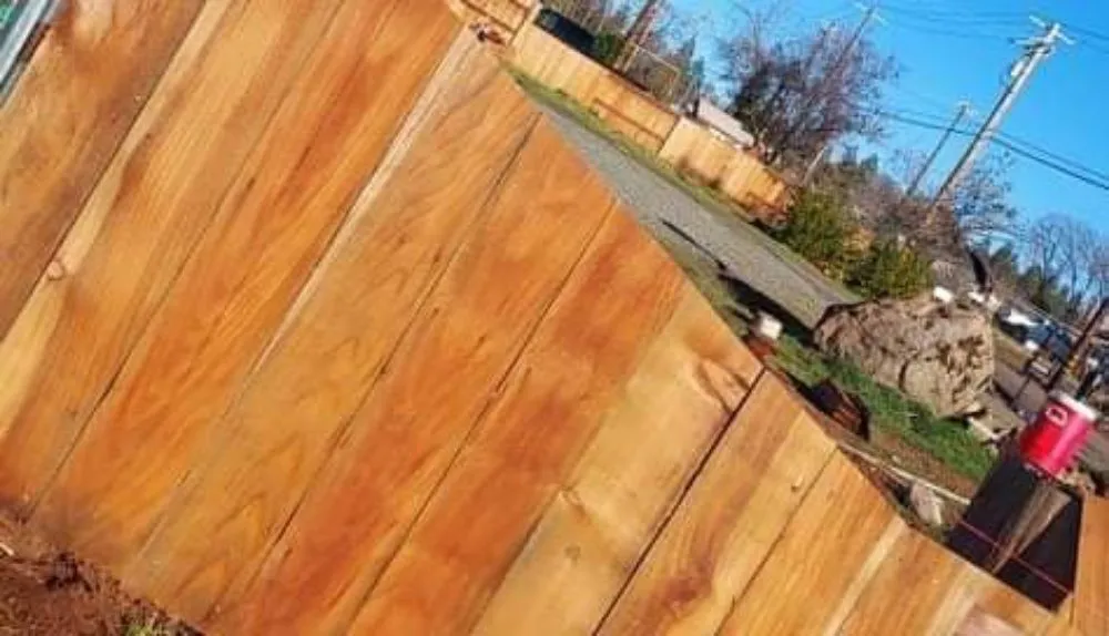 Top-rated lawn mowing service experts serving Mariposa, CA - Ken's Handy Service